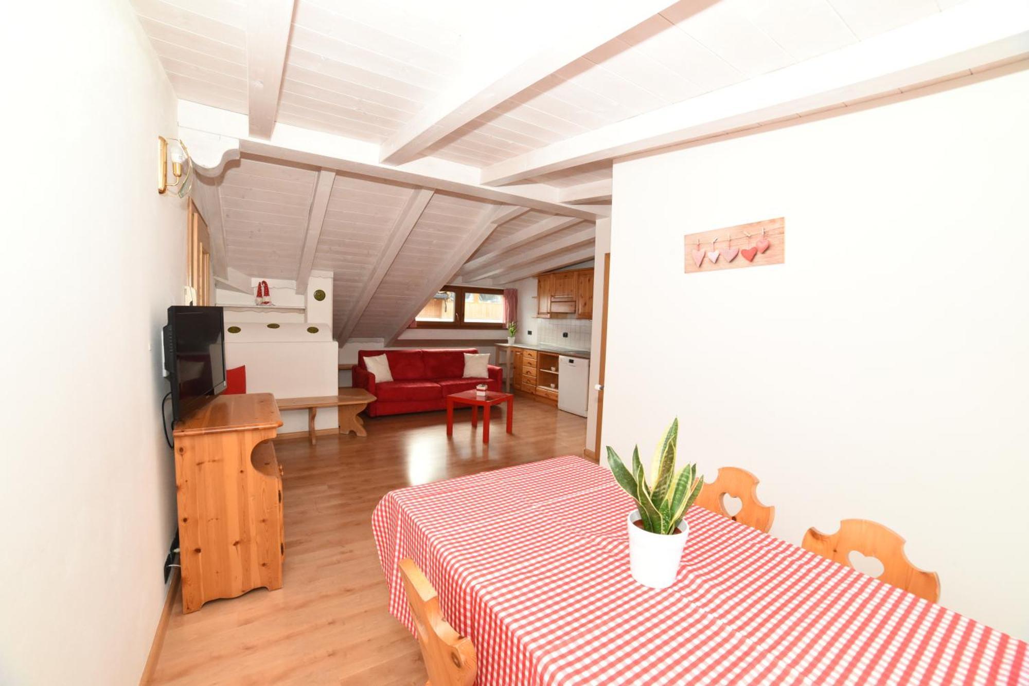 Cesa Mandi E Miky Apartment Canazei Exterior photo